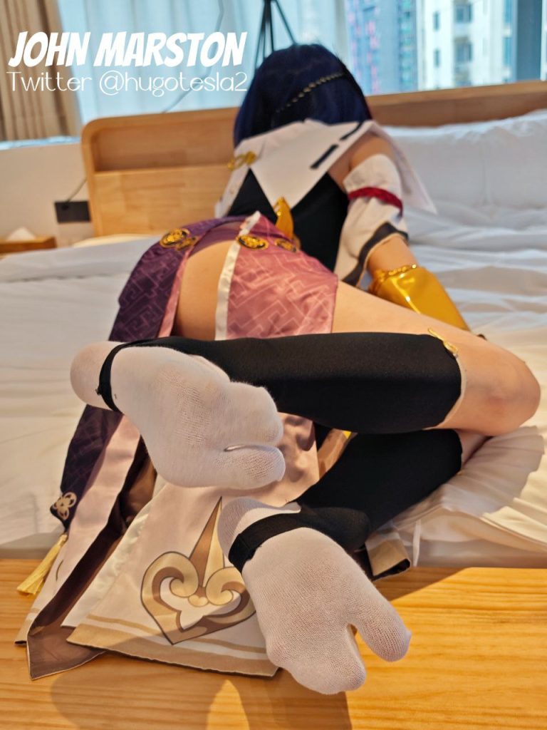 cos足交【JohnMarston 梅露露】[107v48.6g]