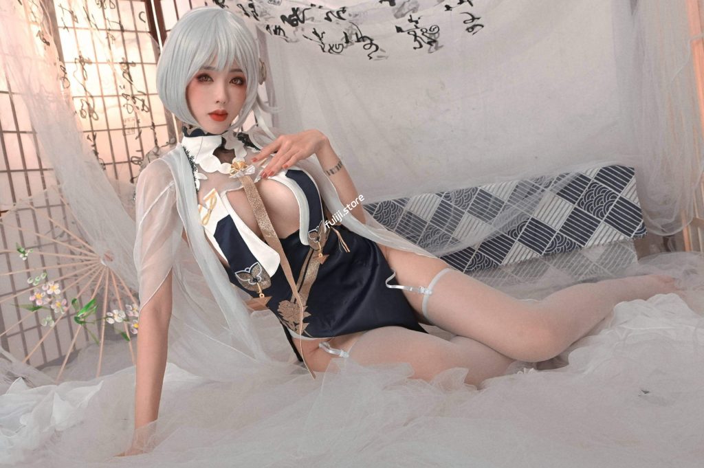 推特Cospaly女神『titi钛合金』91套无水印原版合集【43.5 GB】