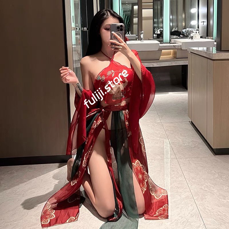 顶级网黄尤物女神『一只小嘤嘤/是桃桃呀』巨乳反差婊大合集【48.39G】