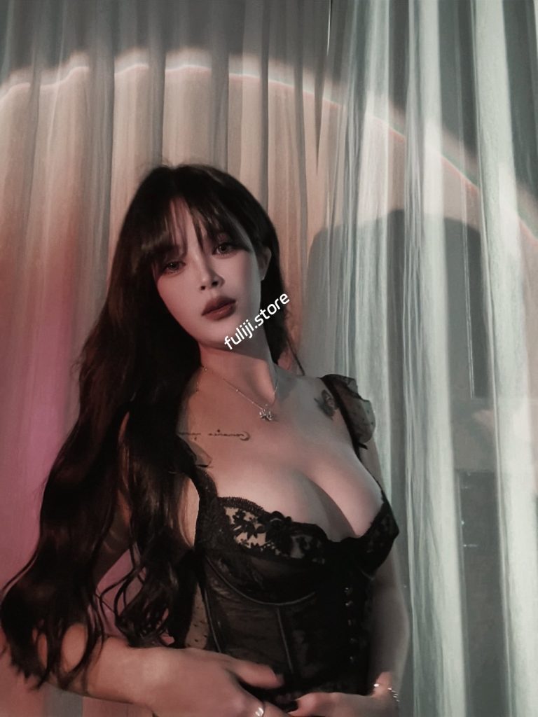 FansOne台湾网红『hi_nxxg』付费订阅合集【76V15G】