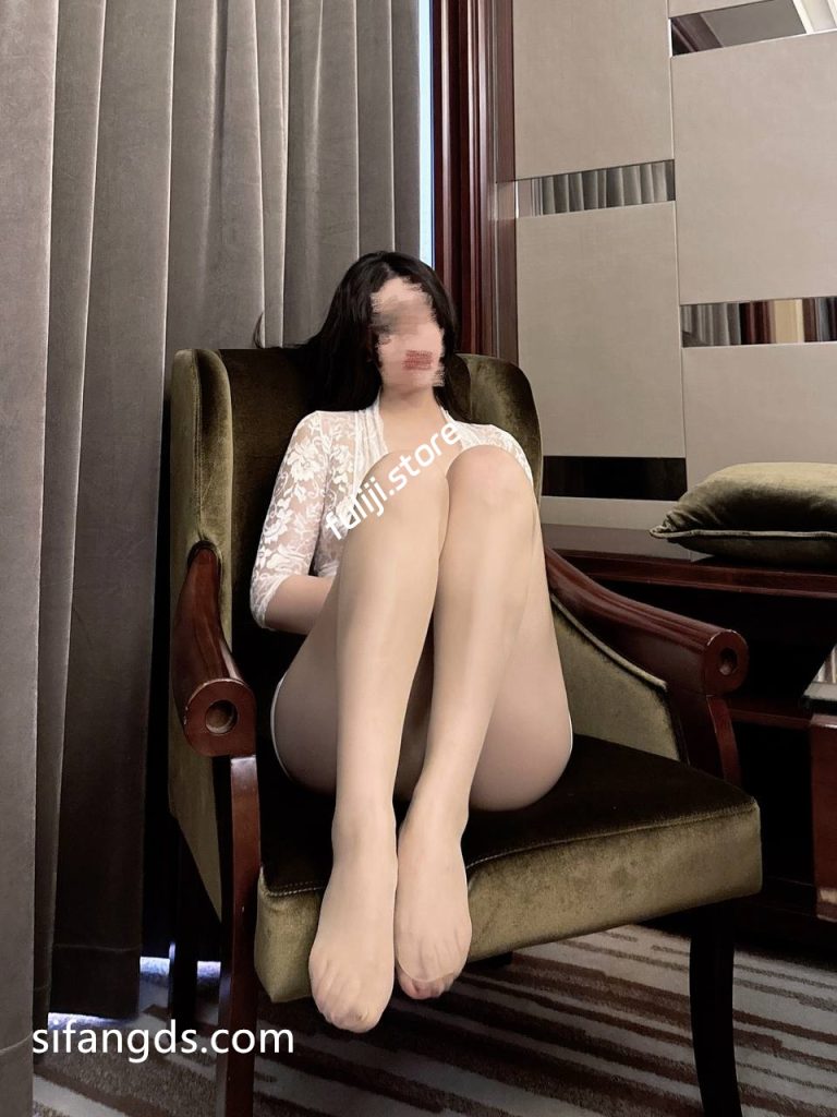 极品绿帽淫妻大神『放逐的灵魂』私房原版付费合集【4.9G】