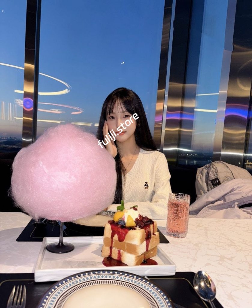 富二代专约『fKabuto』专约反差良家极品女神付费资源！