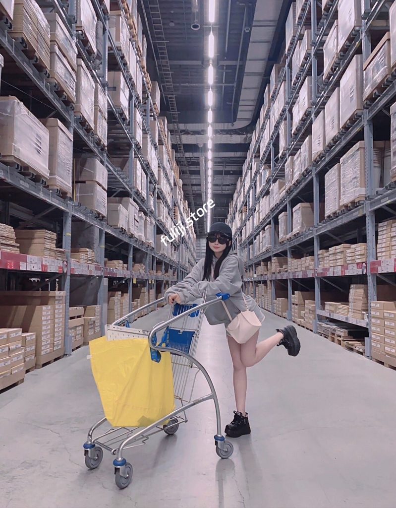 fansly双马尾极品合法萝莉『yurinslittlepeach』合集【105G】