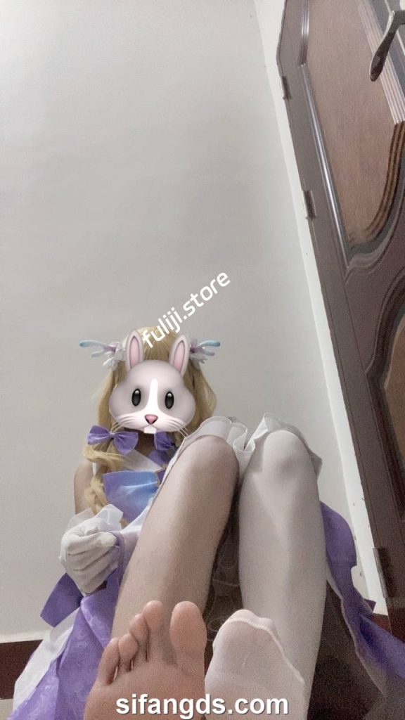 推特足控COS博主【季节/Jzu77】最新付费私拍【4.5G】