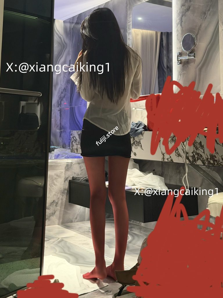 花臂原创大神【身高两米的香菜】约啪各式女神【15.5G】