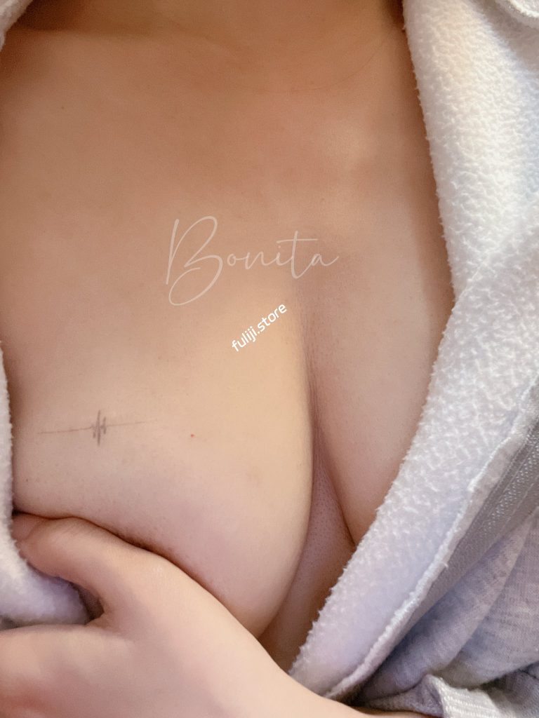 台湾淫妻博主wawagi77【Bonita波妮塔】原档合集【33.6G】