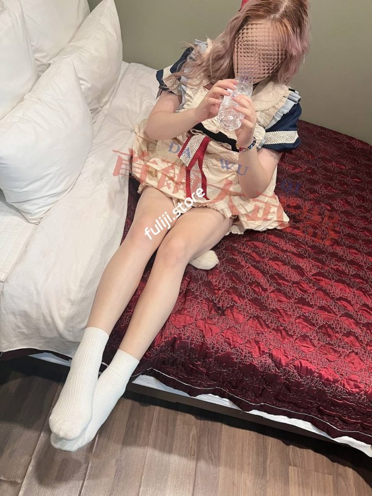 约炮大神【首尔大武器】付费福利合集【33.7G】