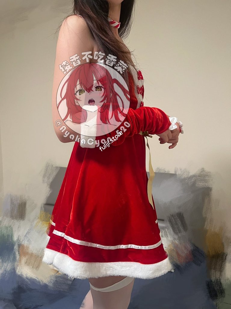 极品萌妹【绫香不吃香菜/AyakaCyan_520】啪啪紫薇私拍，图片有露脸【2.1G】