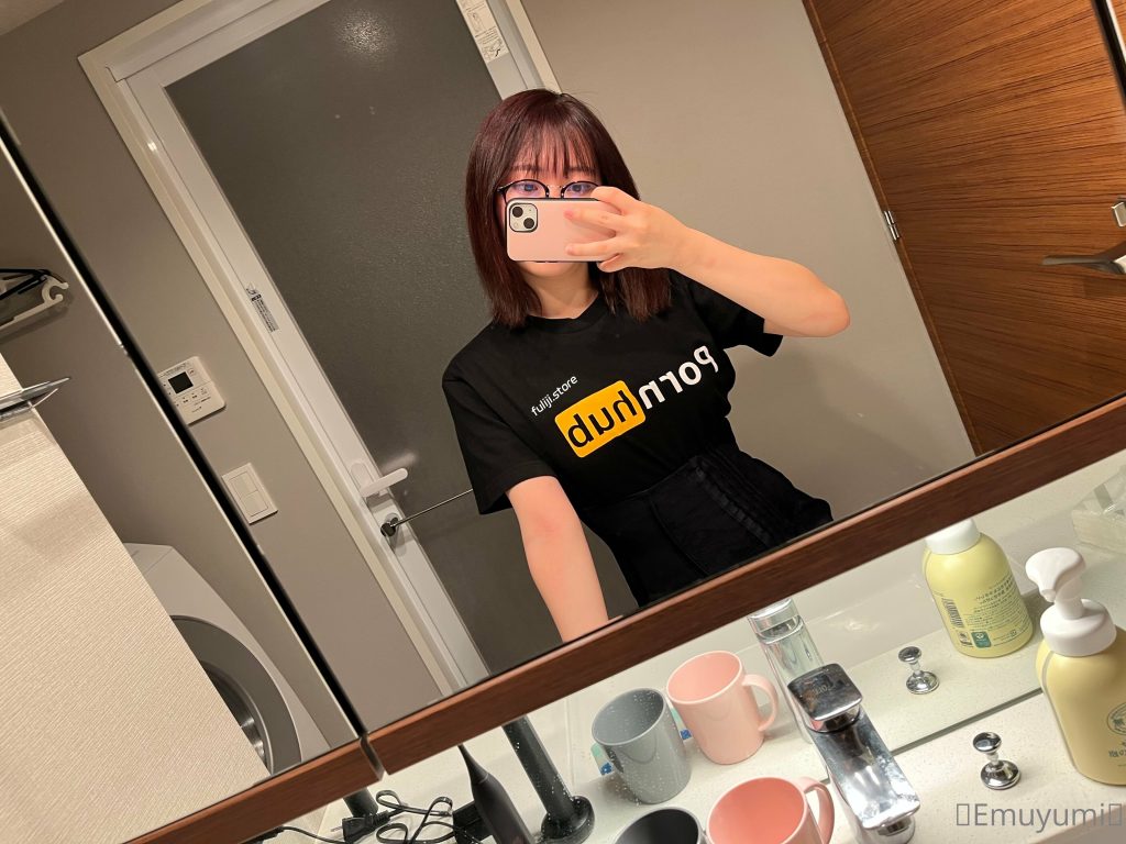 p站日本情侣博主【Emuyumi Couple 】会员订阅合集【257G】