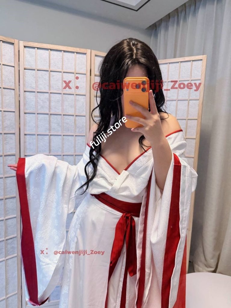 可愛蘿莉【小黄帝Zoey】付费VIP视频图包合集【7.5 GB】